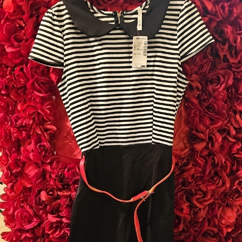 Alt. B NWT Womens Black and White Striped Dress with Red Belt Size Large